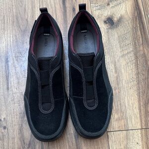 Merrell womens Black shoes size 10